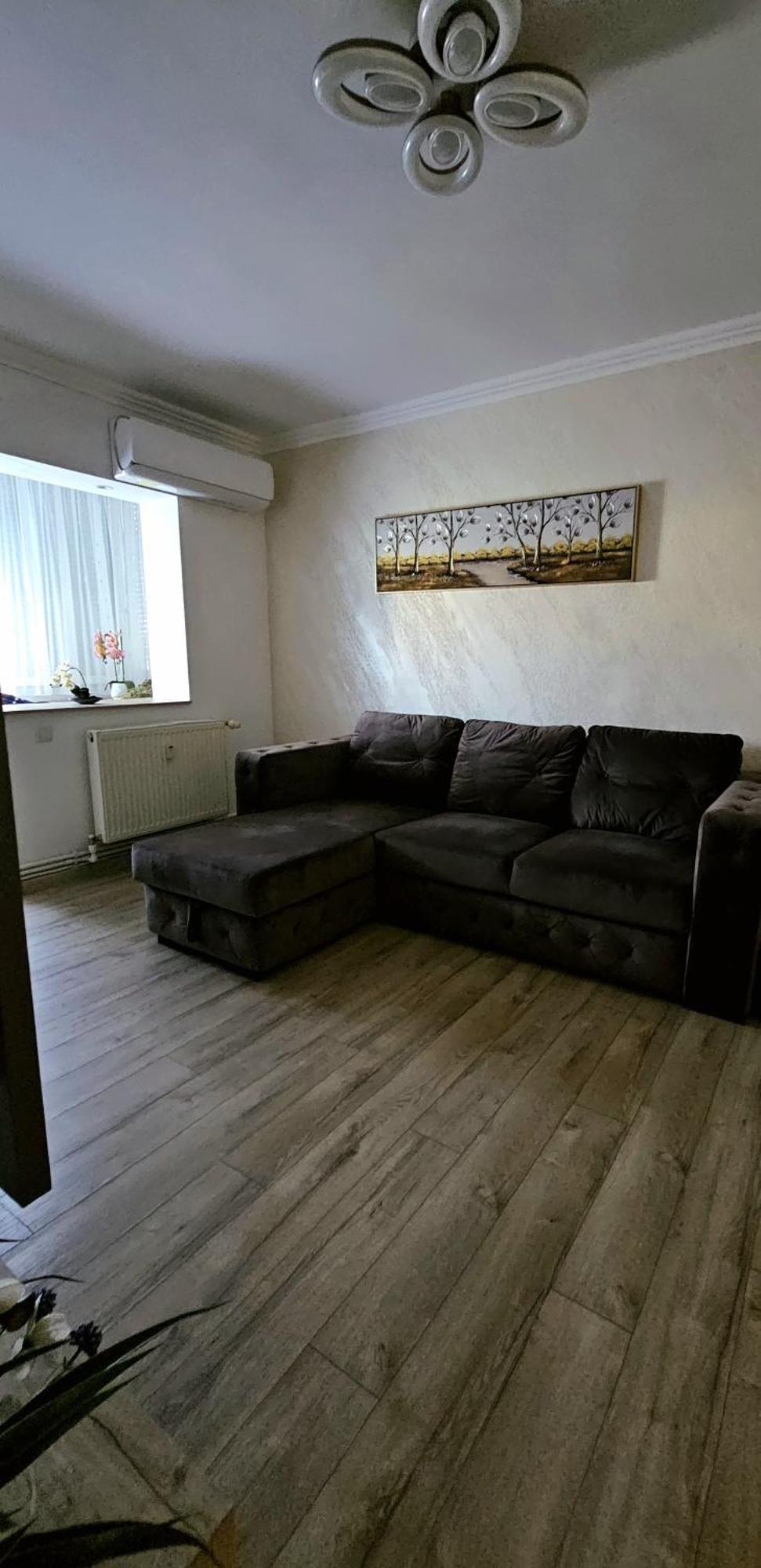 Rose Residence Buzău Esterno foto